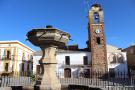 Fuente y Torre del Reloj